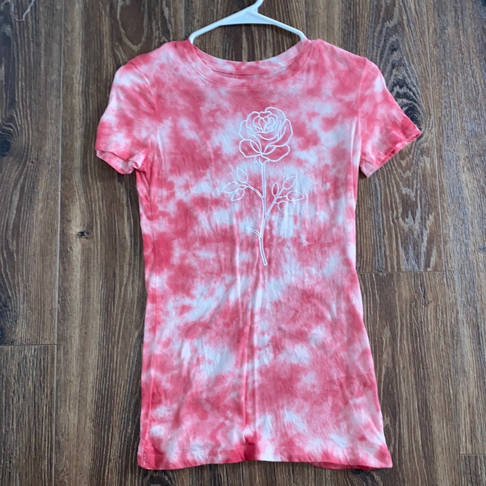 Pink tie dye rose tee
